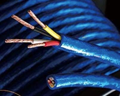 5500α ゾノトーン ZONOTONE 1m2本　4出力4入力用です。