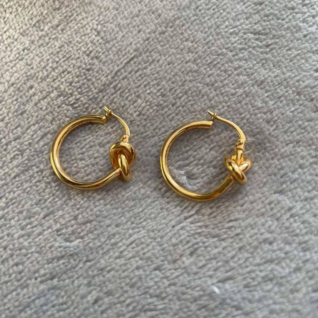 【美品】CELINE セリーヌ ノット スモールフープ ピアス ゴールド