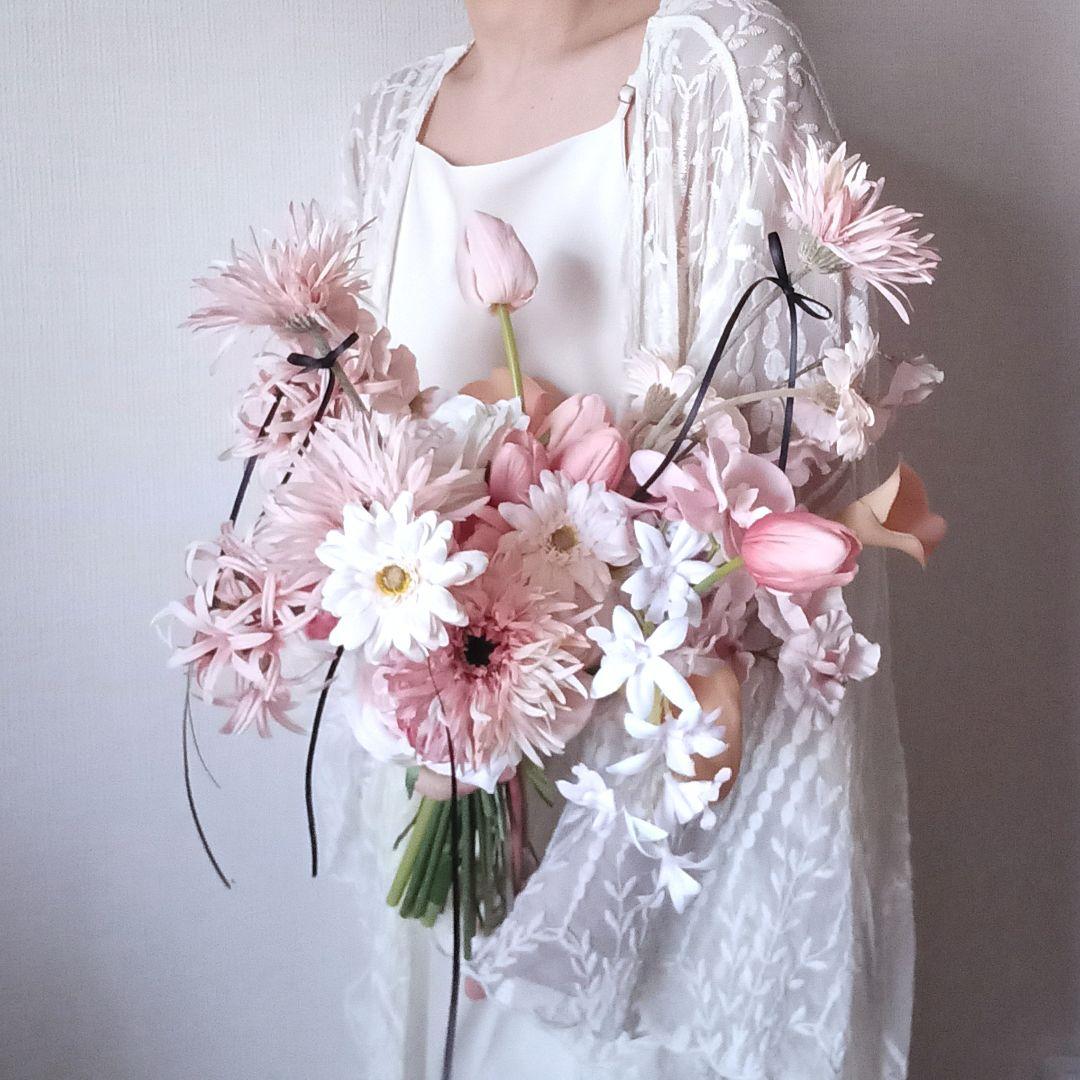 ピンク　ガーベラ　チューリップ　ウェディングブーケ　アーティフィシャルフラワー