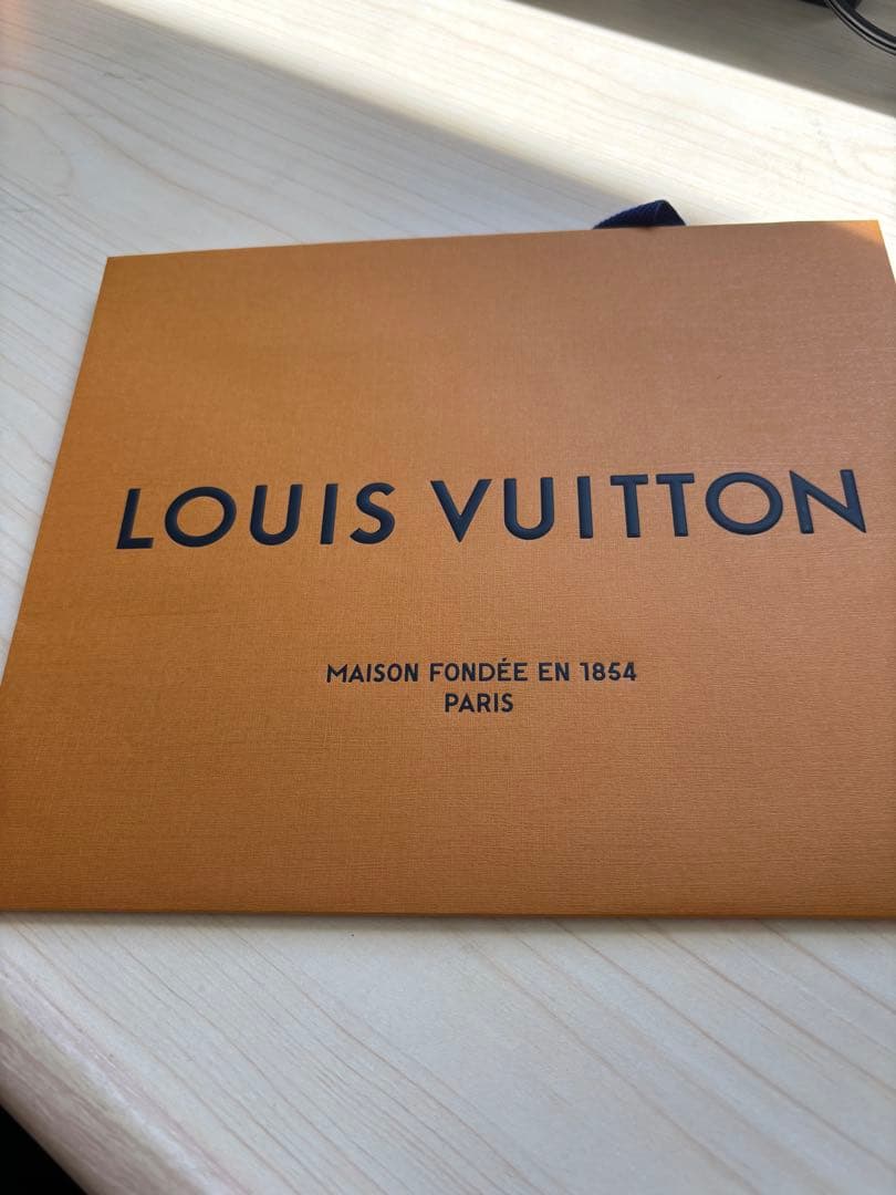 こ*ん様 ヴィトン　ジッピー・ パース