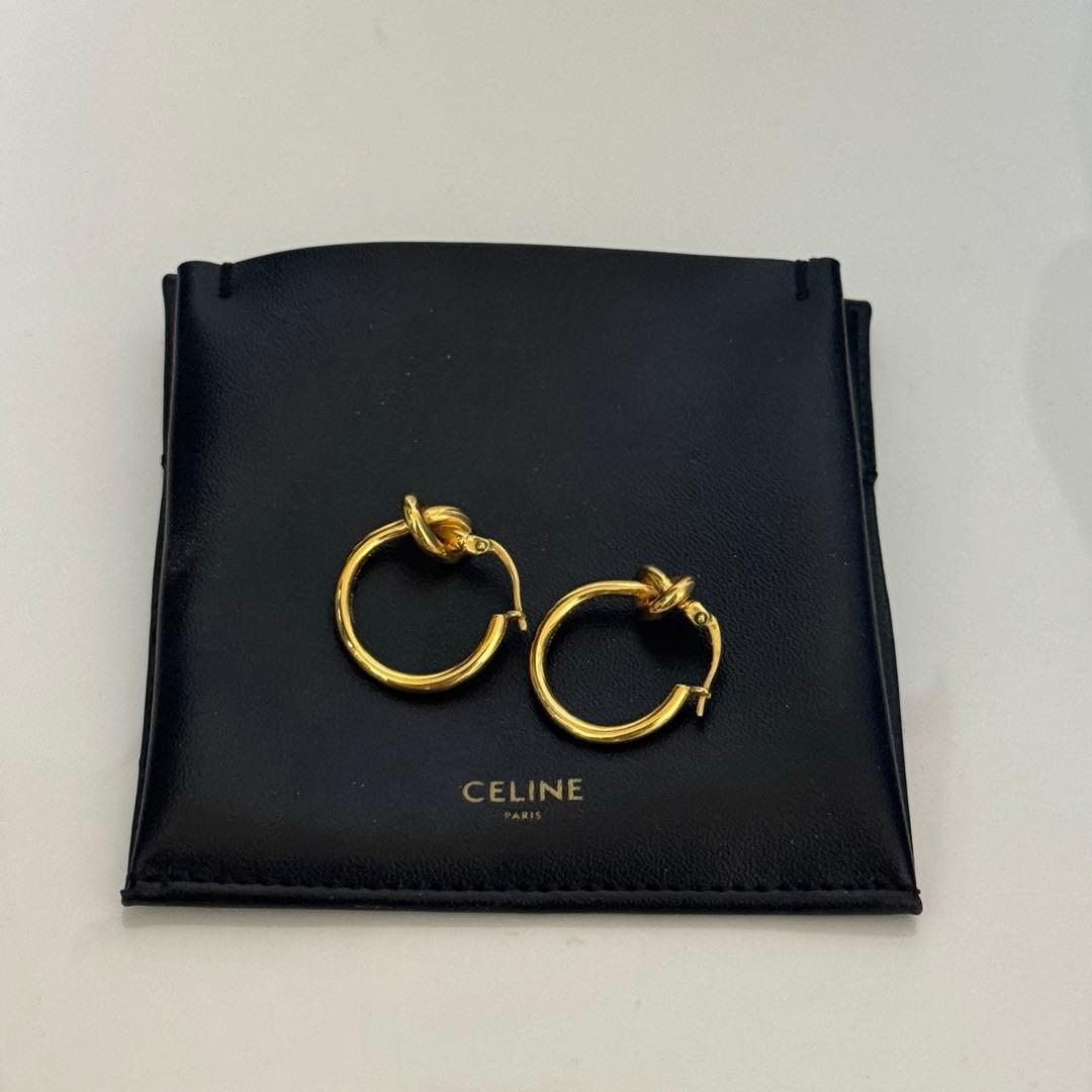 【CELINE ノットスモールフープ ゴールドフィニッシュ プラス】