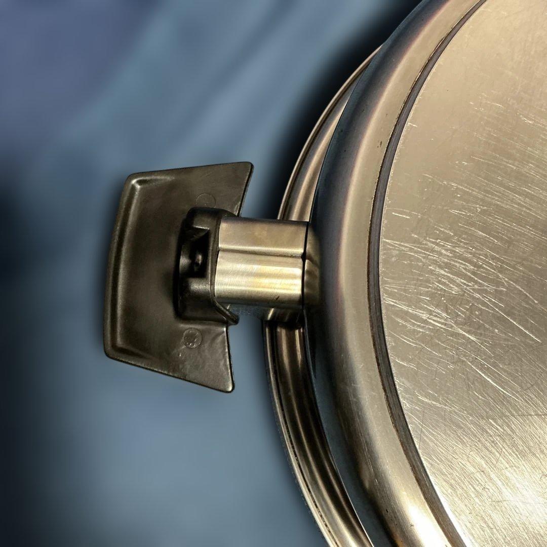  Quuen　ロイヤルクイーン 大フライパン 蓋あり　ガス仕様