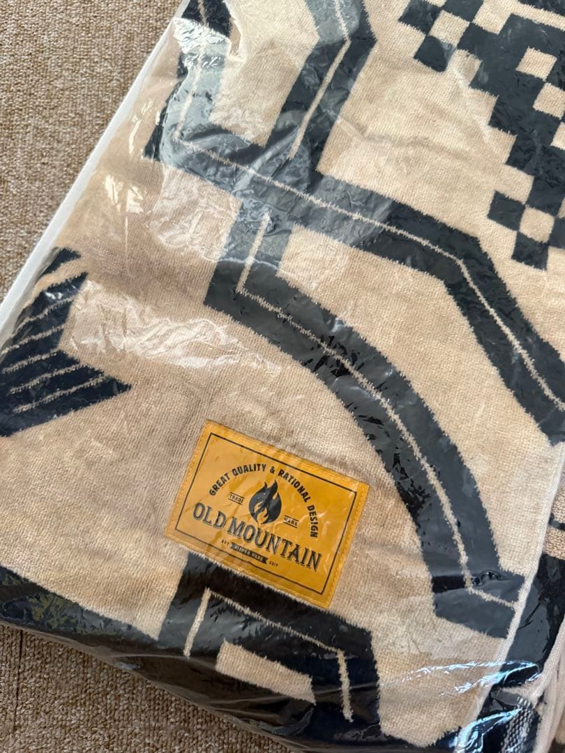 OLDMOUNTAIN kakemono オールドマウンテン カケモノ