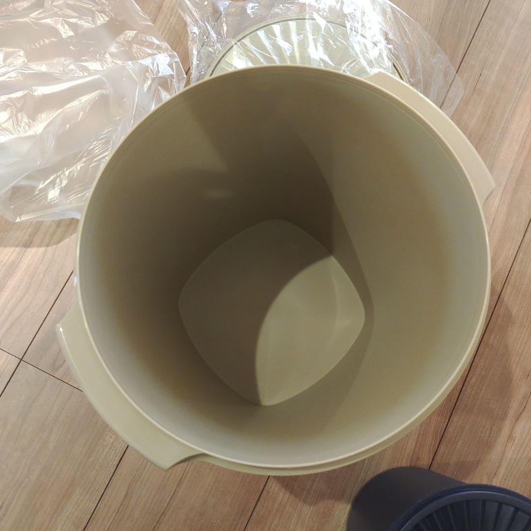 タッパーウェア マキシクイーンデコレーター　グランプリデコレーター　2個セット