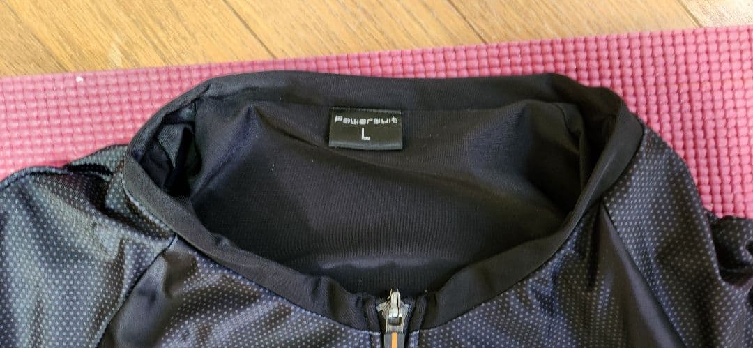 y*o様 SIXPAD正規品パワースーツとコントローラー(上下Lサイズ)