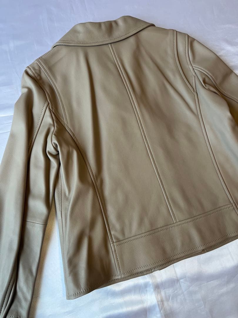23区　ラムレザー　ライダースジャケット　サイズ40 グレージュ