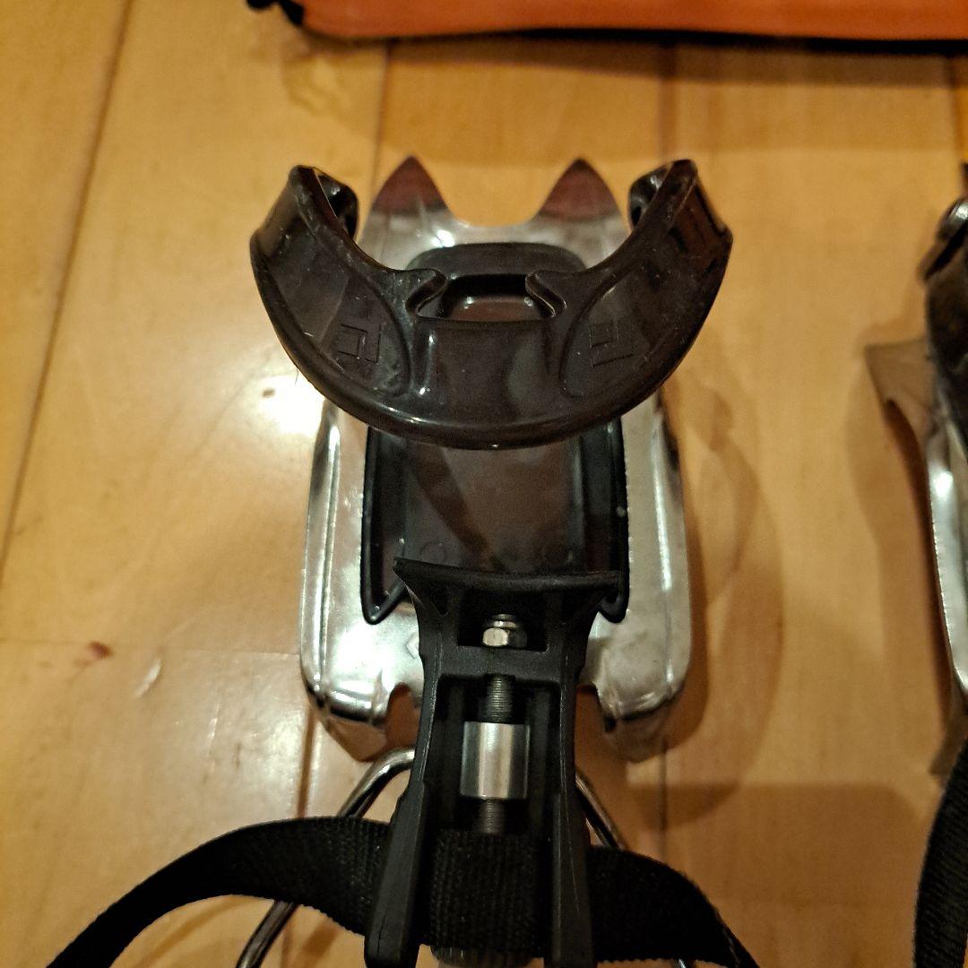  セミワンタッチアイゼン収納ケース付　10本爪女性向き