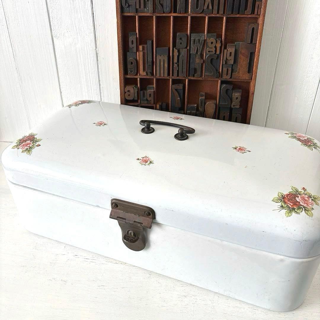 ドイツアンティーク☘️ホーロー 薔薇模様 ブレッドケース ボックス BOX