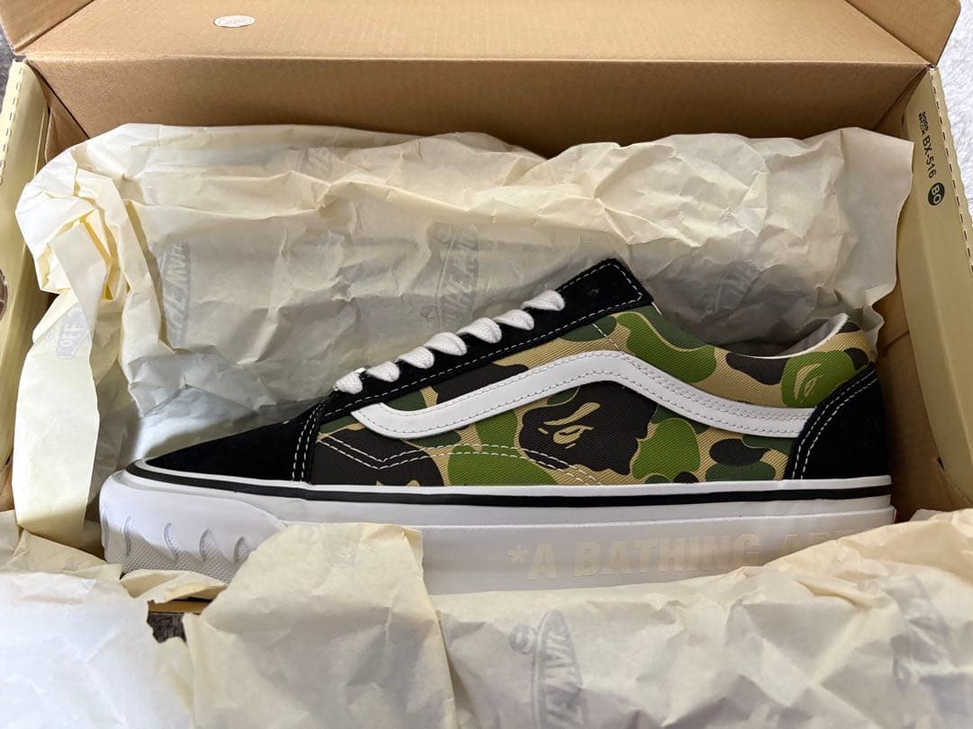 A BATHING APE®︎ × Vans LX Old Skool Camo