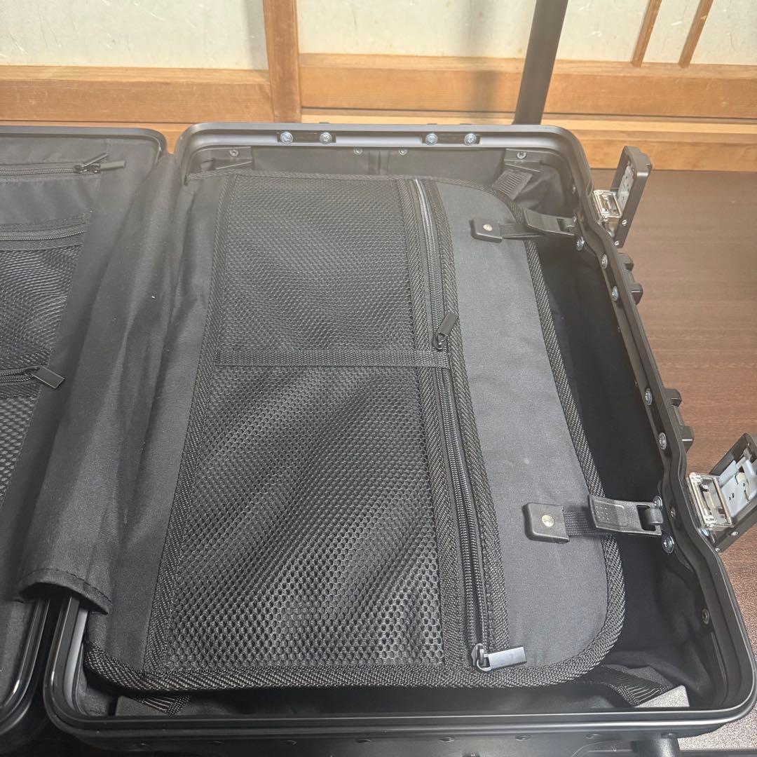 スーツケース Sサイズ 機内持込 40L フロントオープン USB付 ブラック