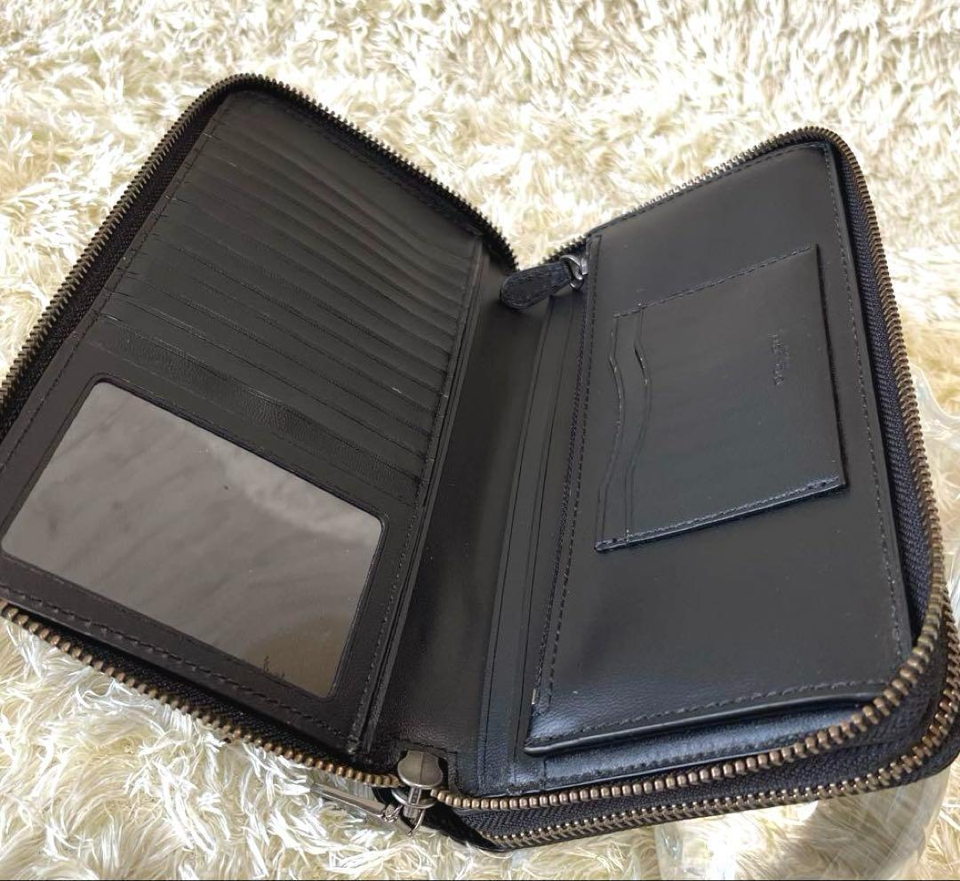 コーチ　クラッチバッグ　トラベルオーガナイザー　ジップ長財布　ブラック黒　収納多