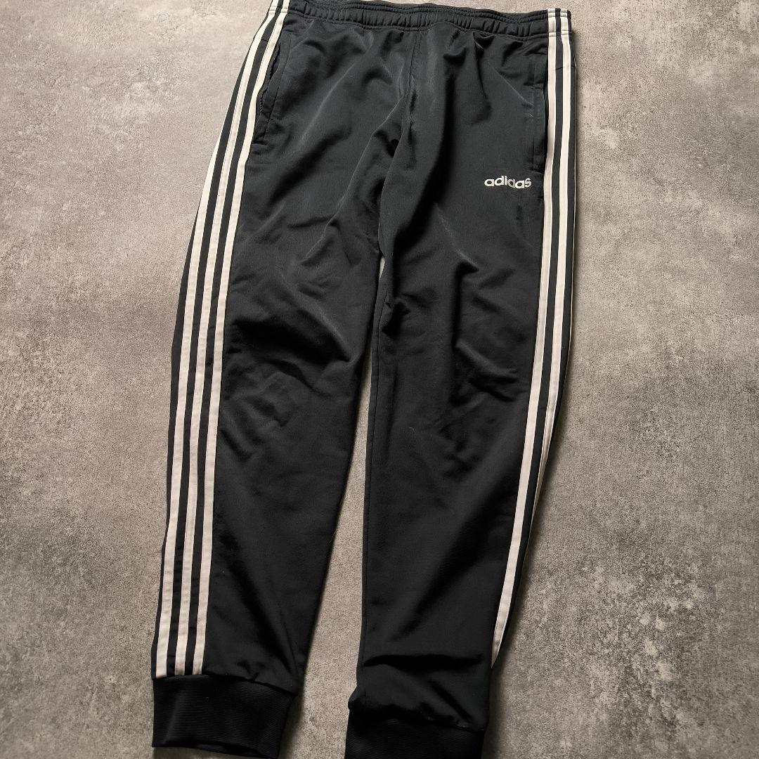 モノトーンストリートコーデC-boy Style【No.272】adidas