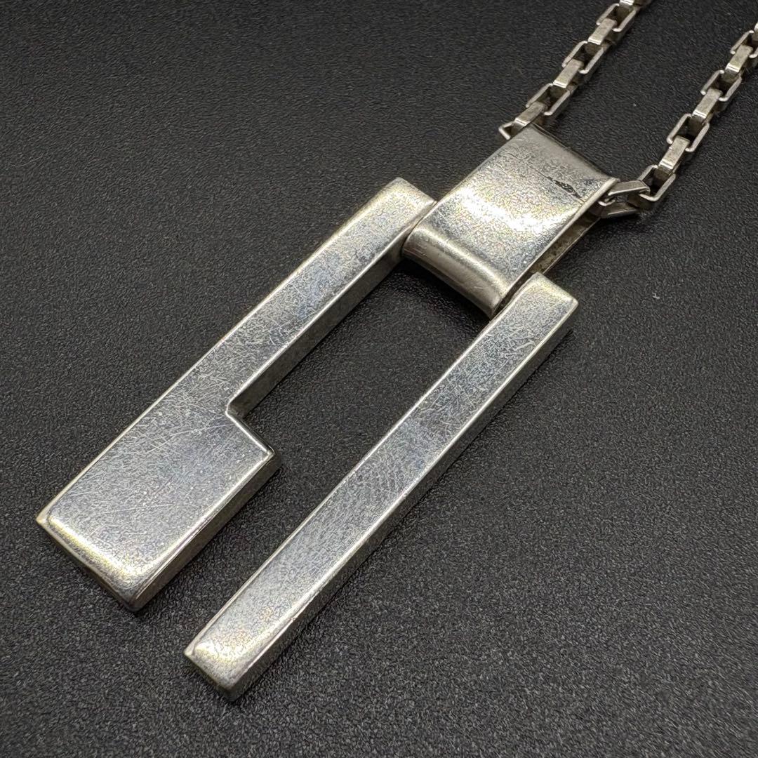 【美品】GUCCI グッチ ネックレス Gロゴ プレート シルバー　830