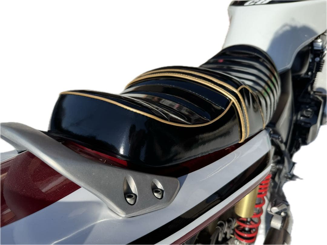 cb400sf タックロールシート nc39 nc42 エナメル　即日発送