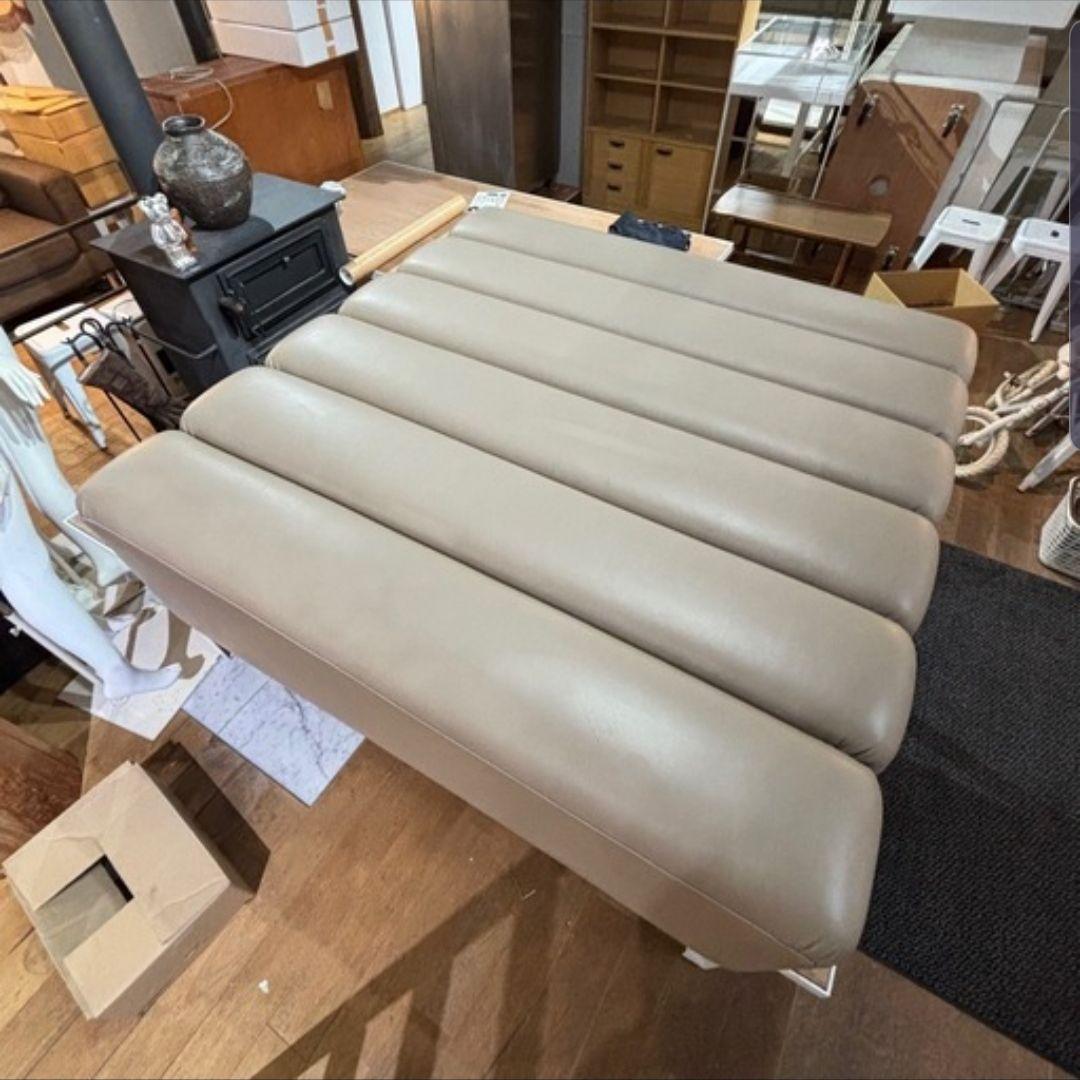 引き取り限定 格安 レザー フットスツール インテリア 家具 ベージュ系