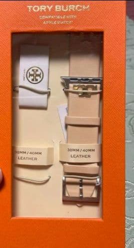 Tory Burch　アップルウォッチ　レザーベルト