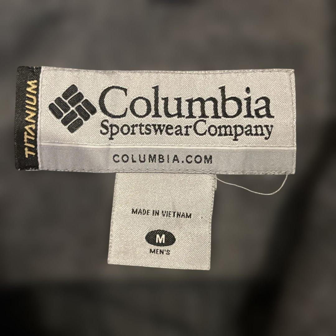 Columbia Titanium M ダークグレー ウェア　スノーボード