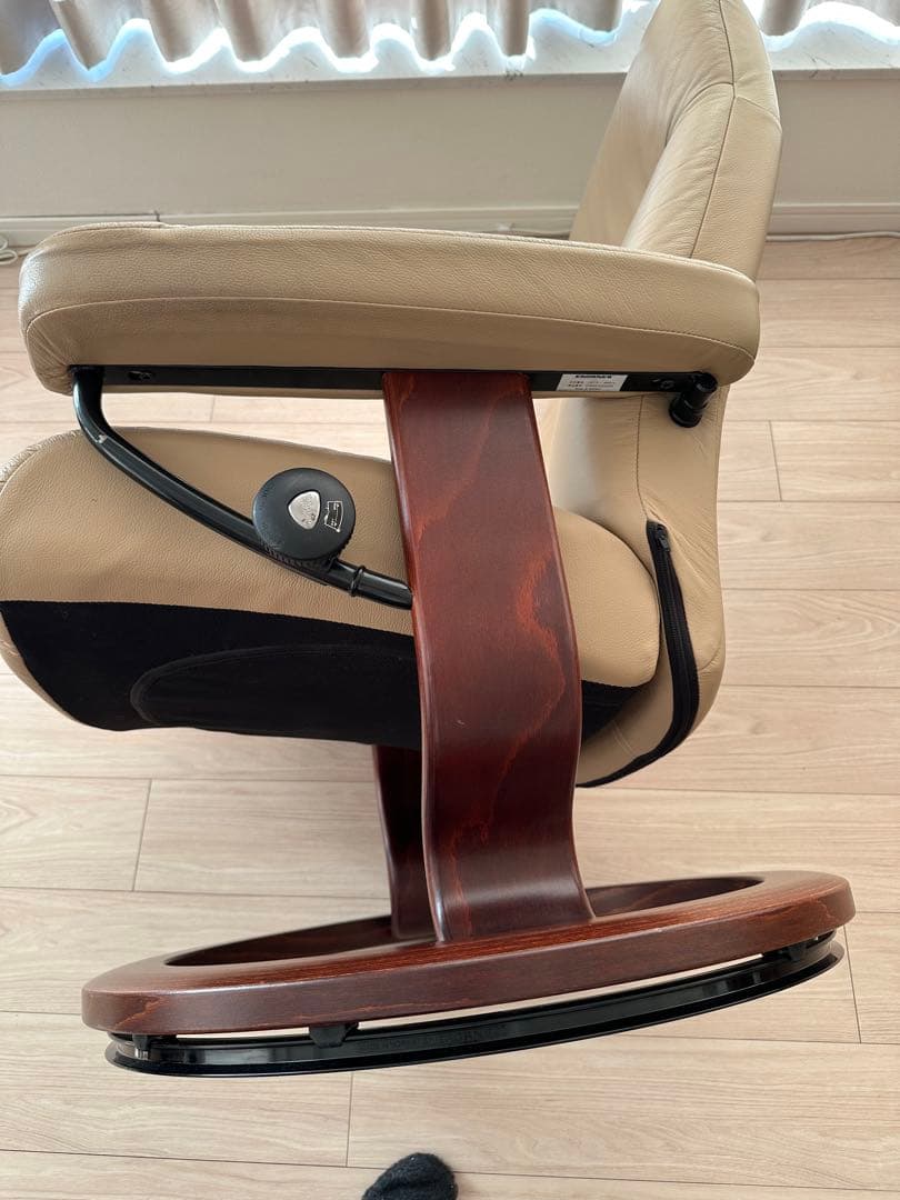 （1／2）エコーネス社　ストレスレスチェア　コンサル（M）（チェア）（1／2）