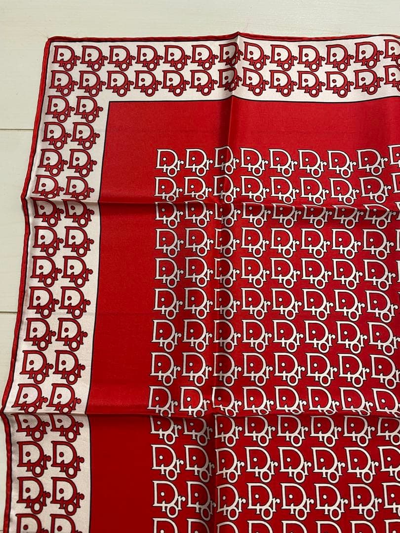 美品　Christian Dior ヴィンテージ トロッター柄 スカーフ