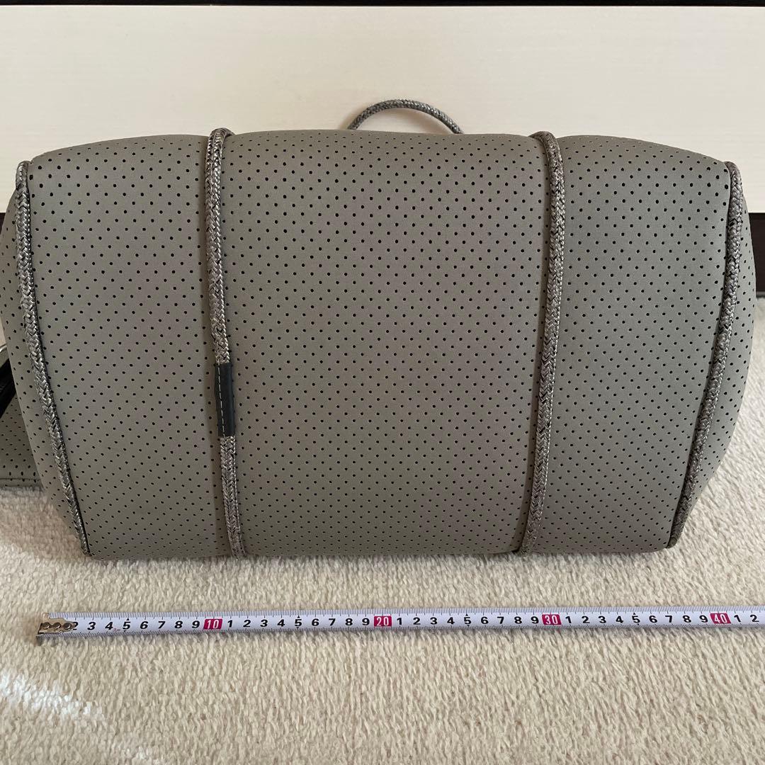 ✨美品✨STATE OP ESCAPE✨パンチングネオプレントートバック　大容量