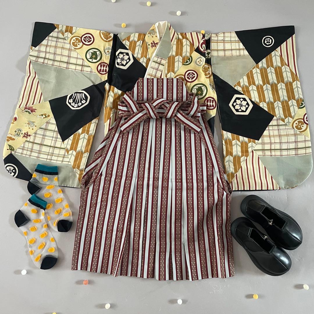 七五三　3歳　アンティークお着物　袴セット