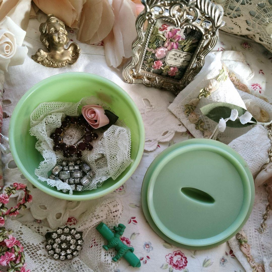 アンティーク★手描き薔薇とリボンのアールデコ ベークライトの小物入れ