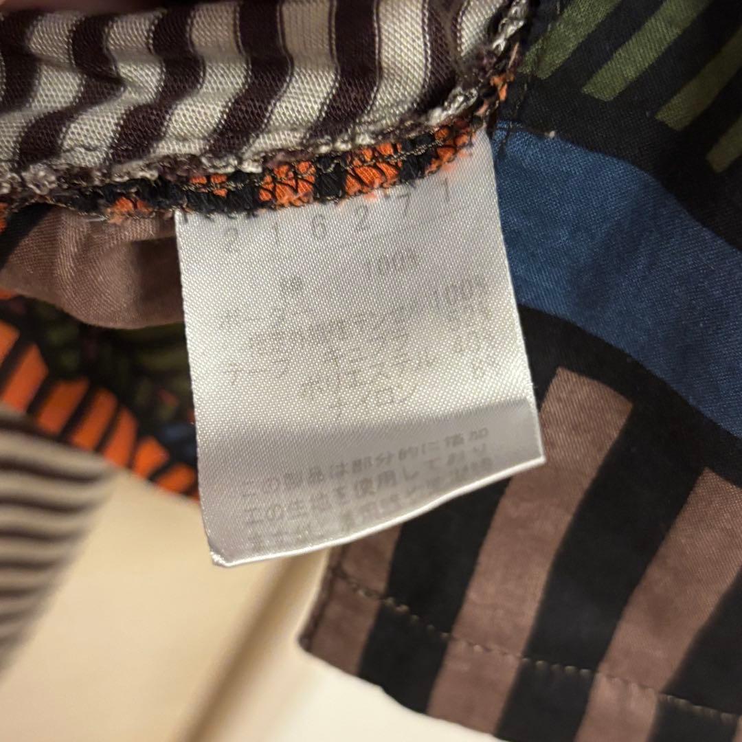 お*な様 OLLEBOREBLA アルベロベロ　ブラウス　ジャングルとブタさん