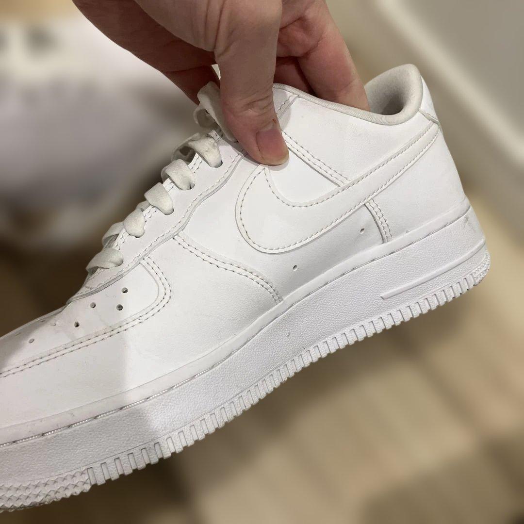 エアフォース1 ホワイトペンダント24.5 チェーン　スニーカー　WMNS 靴