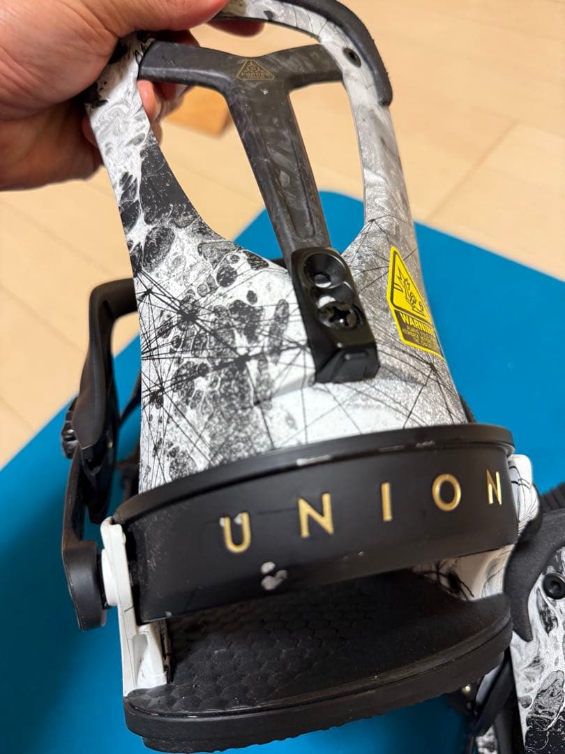 UNION スノーボード ビンディング ブラック/カモフラージュ