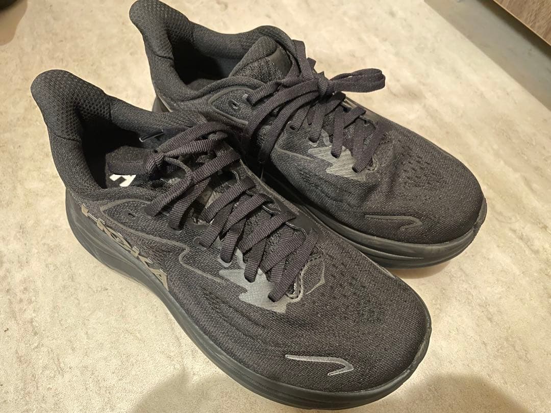 【ミコト】HOKA W CLIFTON 10 WIDE 23.5