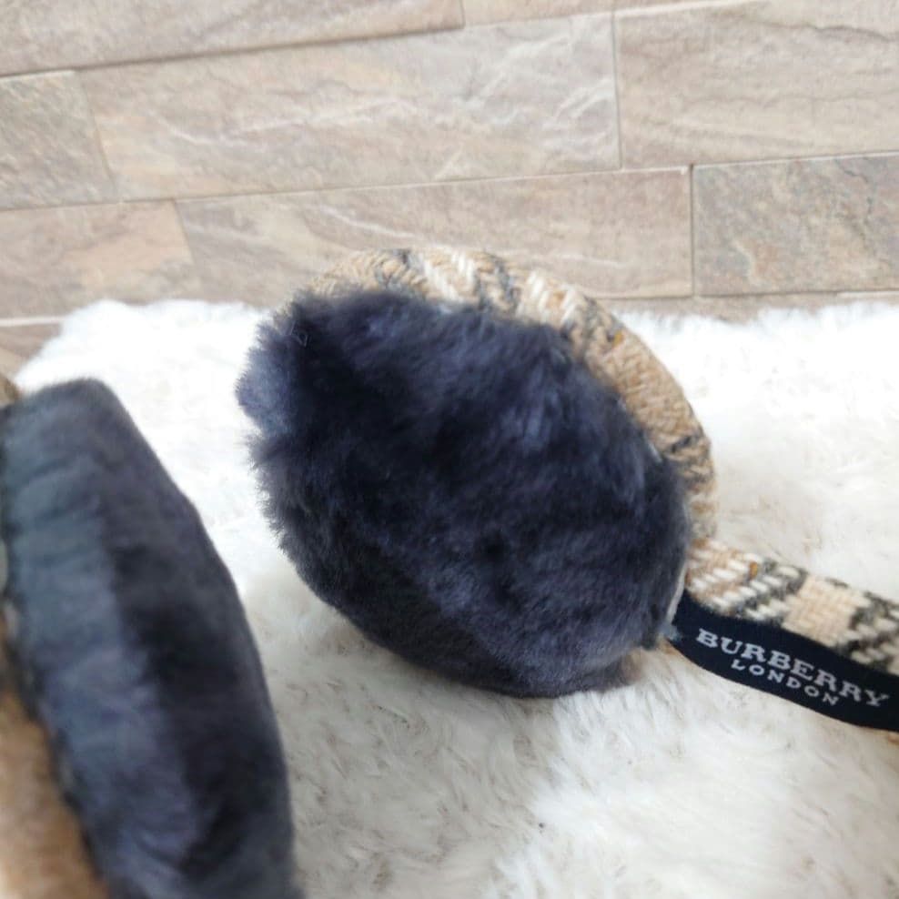 【美品】BURBERRY　バーバリー　ノバチェック　イヤーウォーマー　耳あて