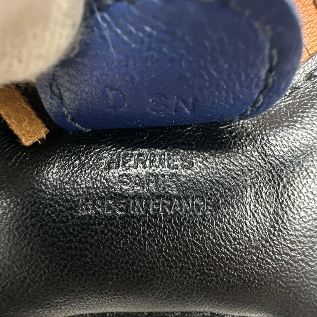 HERMES エルメス ロデオチャームPM ノアール ゴールド ブルーサフィール