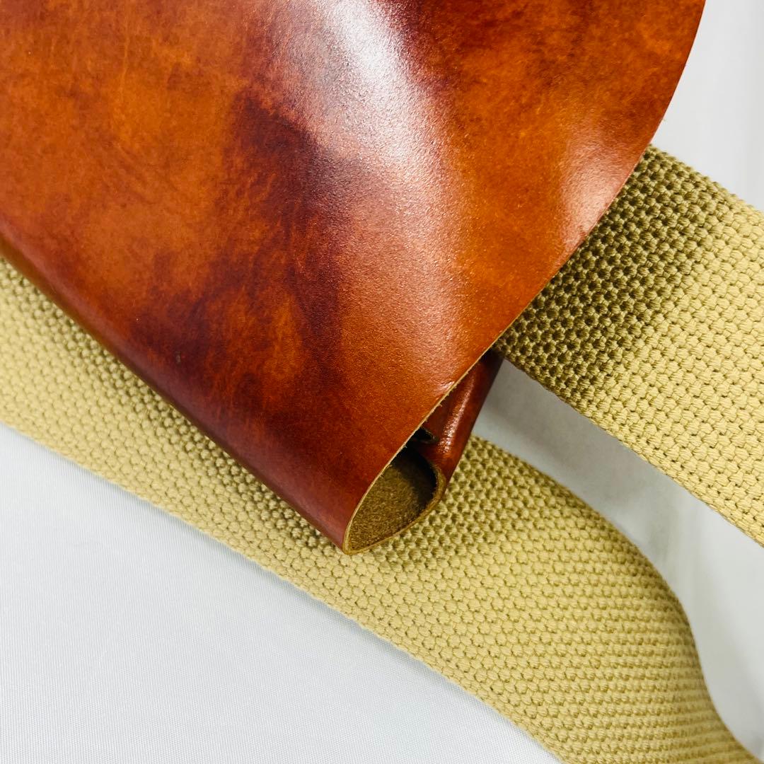 Uni&co. ユニアンドコー　ブラウンレザー メッセンジャーバッグ