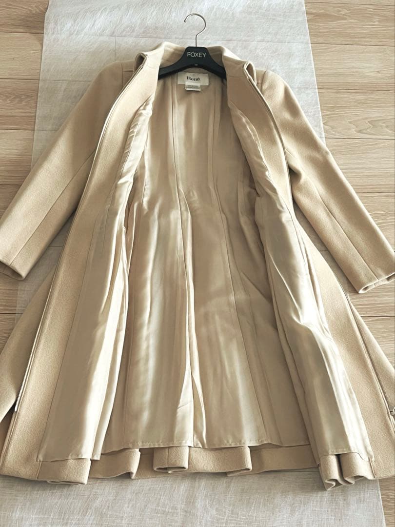 Rene ルネ　ベージュ フレアコート　サイズ34 アンゴラ