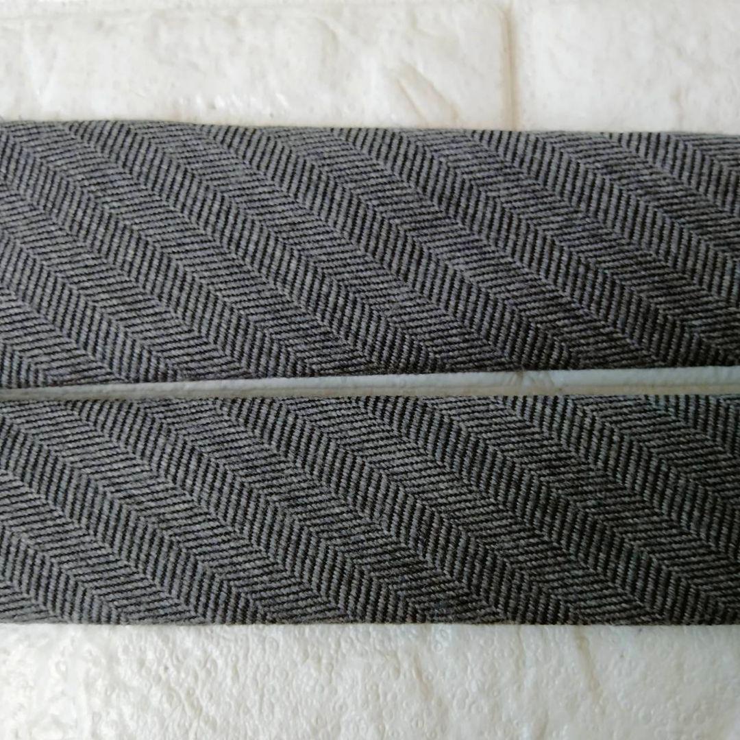 ブルネロクチネリ【美品】ネクタイ　グレー系　ウール/シルク　最高級ネクタイ