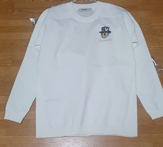 ラッセルノ　薄手　セーター　サイズ4　新品