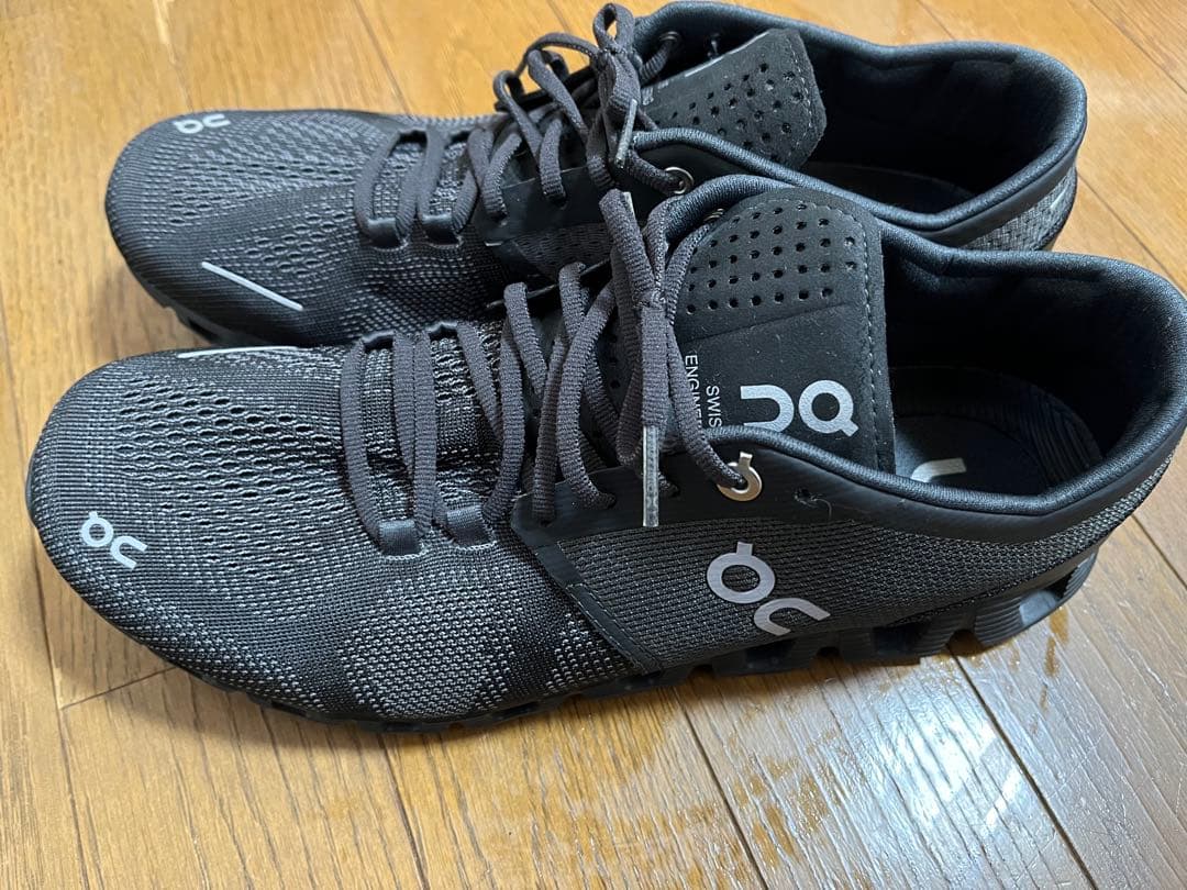 on オン Cloud X クラウド　エックス　ランニングシューズ　26センチ