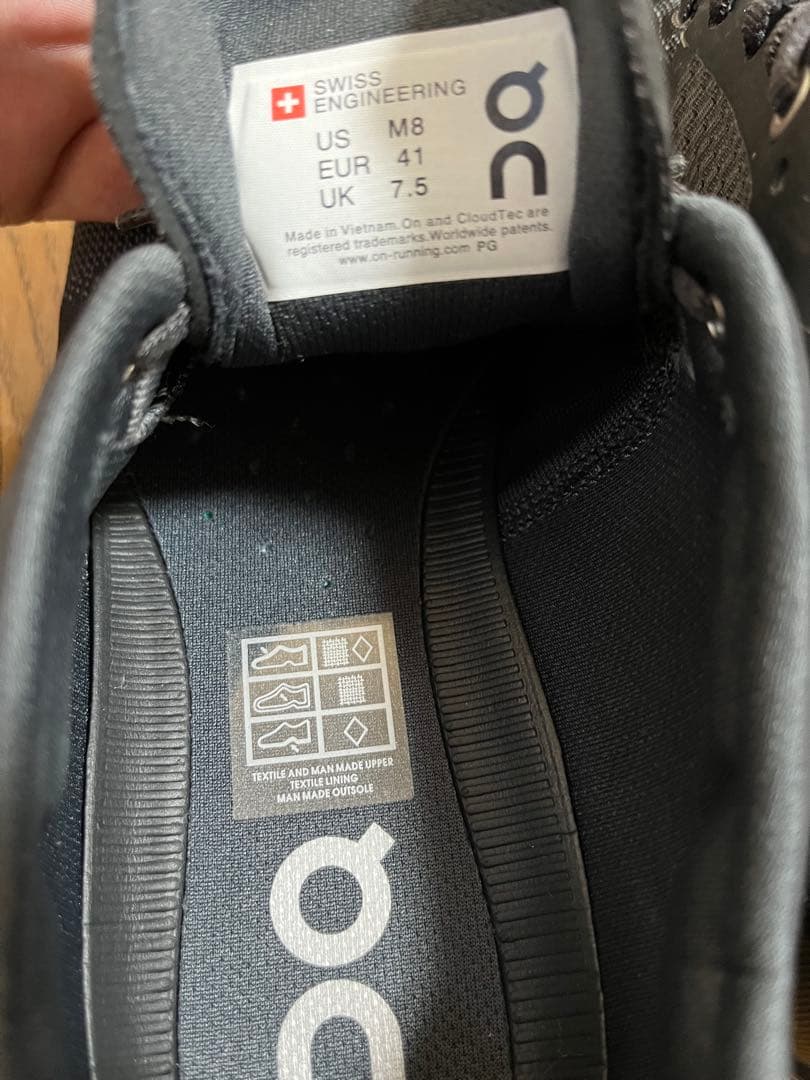 on オン Cloud X クラウド　エックス　ランニングシューズ　26センチ