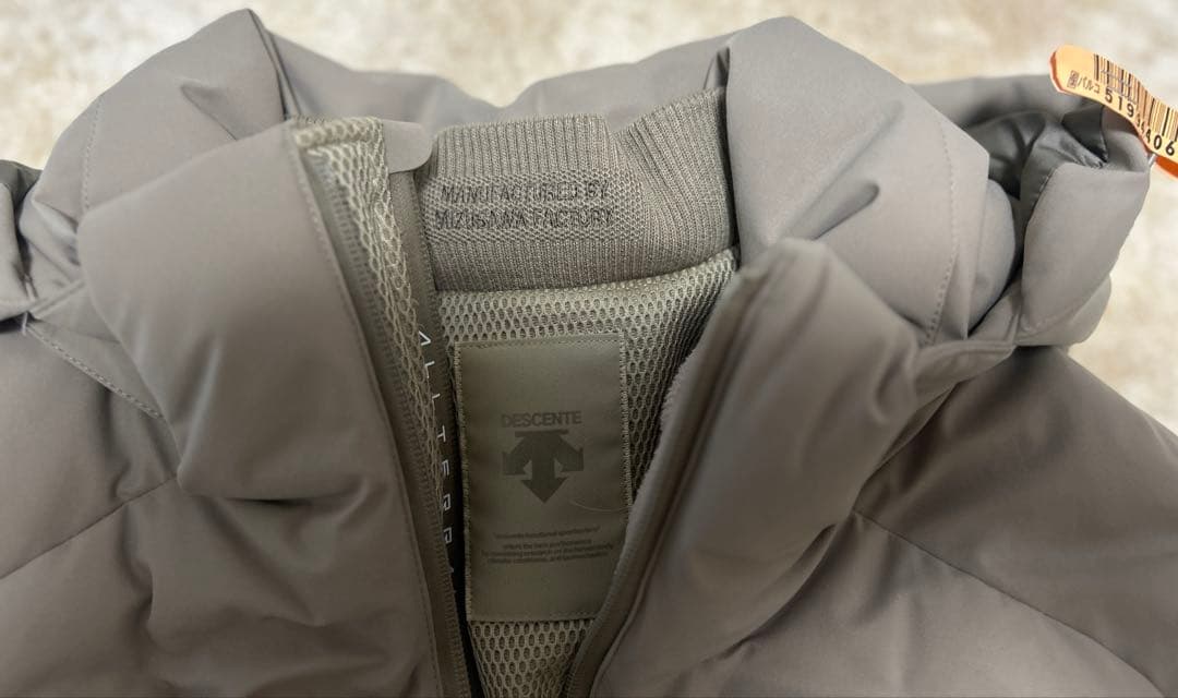 【美品】DESCENTE ALLTERRAIN AMBIT 水沢ダウン