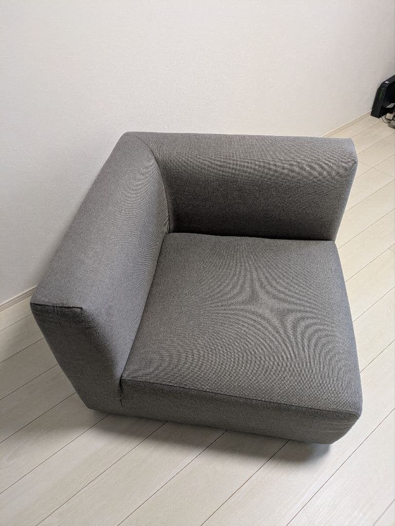 グレー ファブリック アームチェア　ソファ