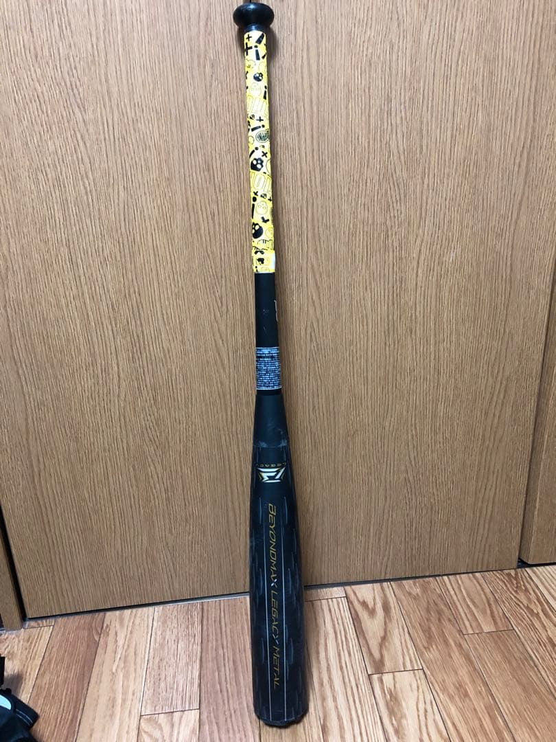 本日限定価格　レガシーメタル　美品　軟式野球バット