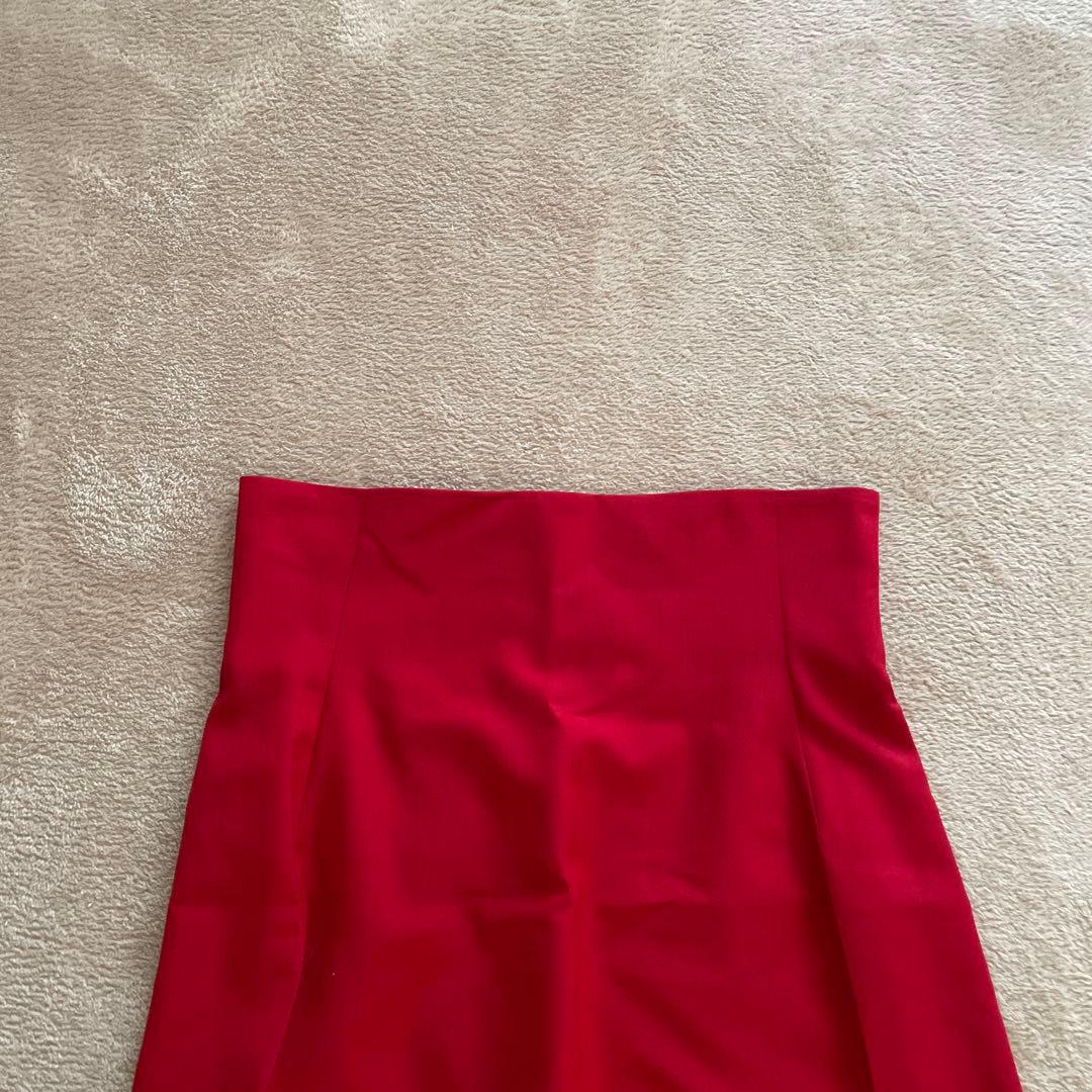 b*様 ALEXANDER MCQUEEN 赤 ハイウエスト ミモレ丈スカート