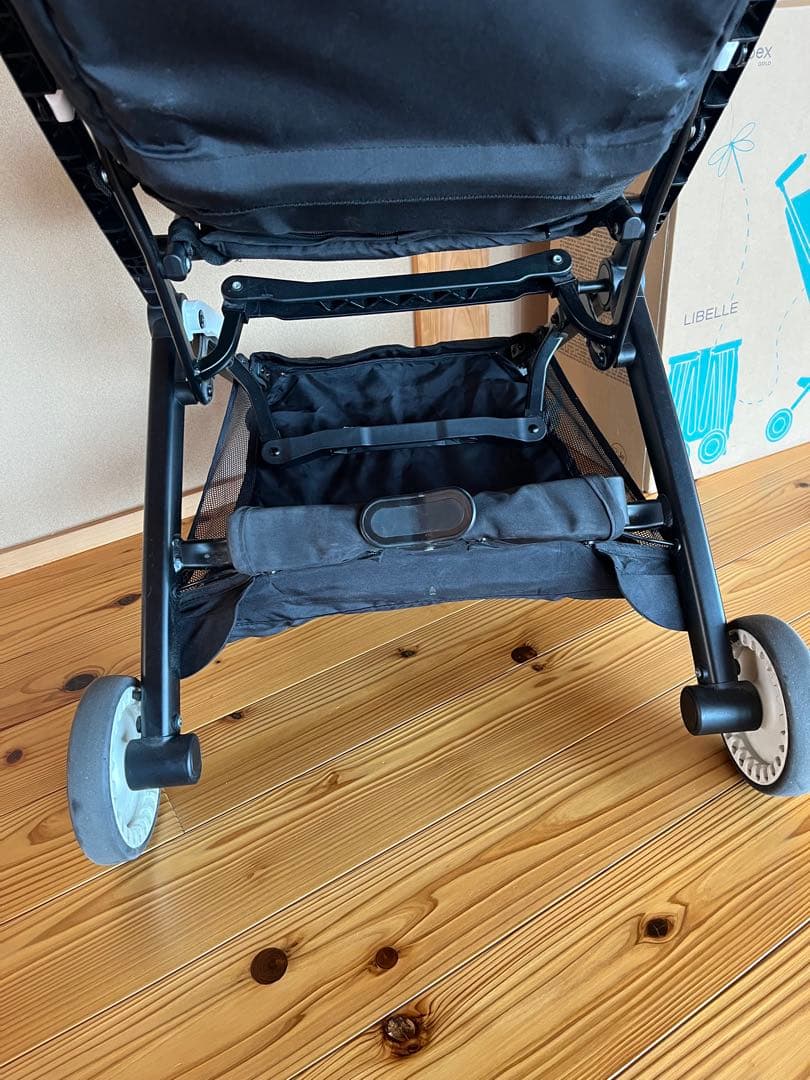 ト*ロ様 USED: Cybex Libelle ブラック ベビーカー　(別売バ