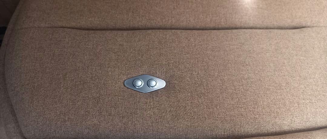 送料込　ニトリ　 電動リクライニングチェア　コンフェBR(１人掛け用) 中古美品