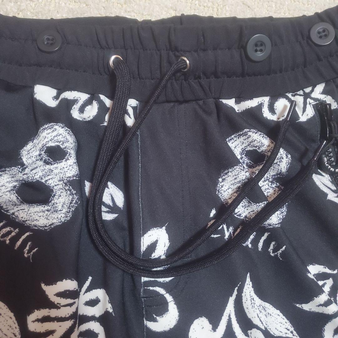 【美品】muta MARINE/ムータ マリン/総柄ラッシュハーフパンツ