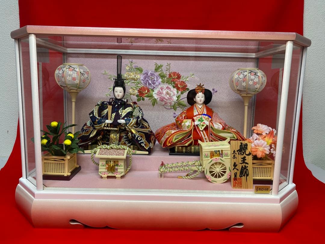 東京久月　雛人形オルゴール付き親王飾り・間口約６１×奥行約３４×高さ約３８㎝