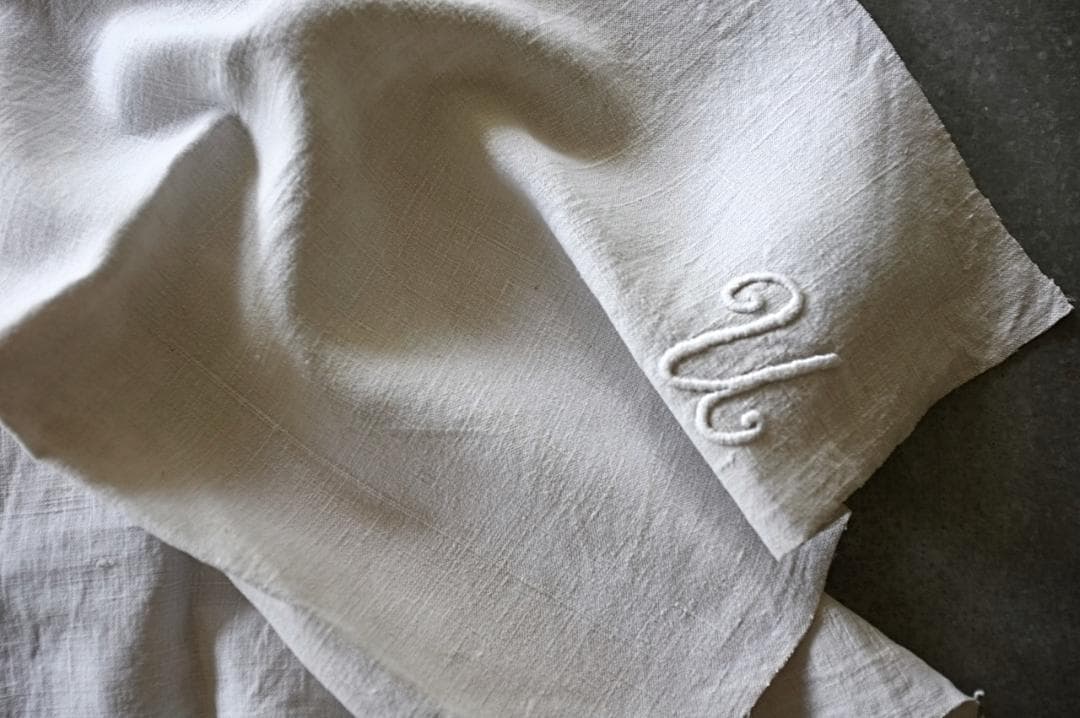 テーブル用品 sold