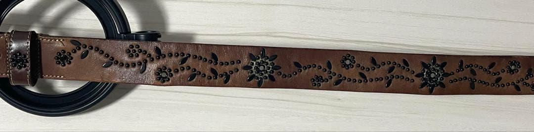 トルネードマート　スタッズベルト