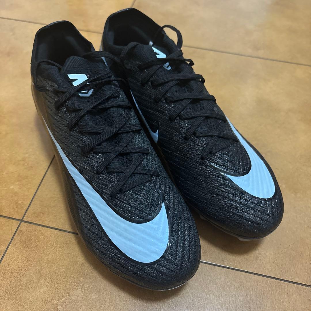 Nike Mercurial トップモデル天然芝用