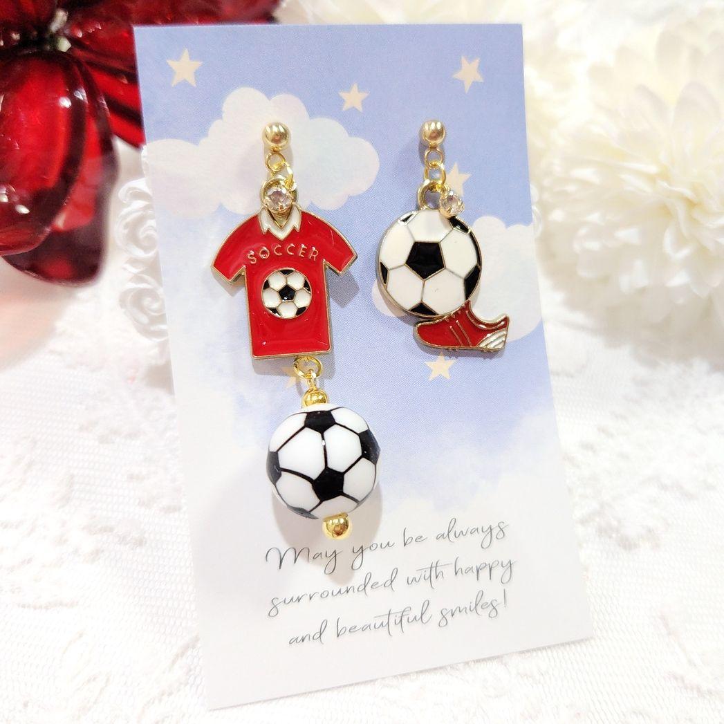 大人可愛い♡サッカー ピアス♡